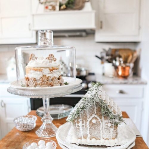 host the perfect gingerbread decorating party