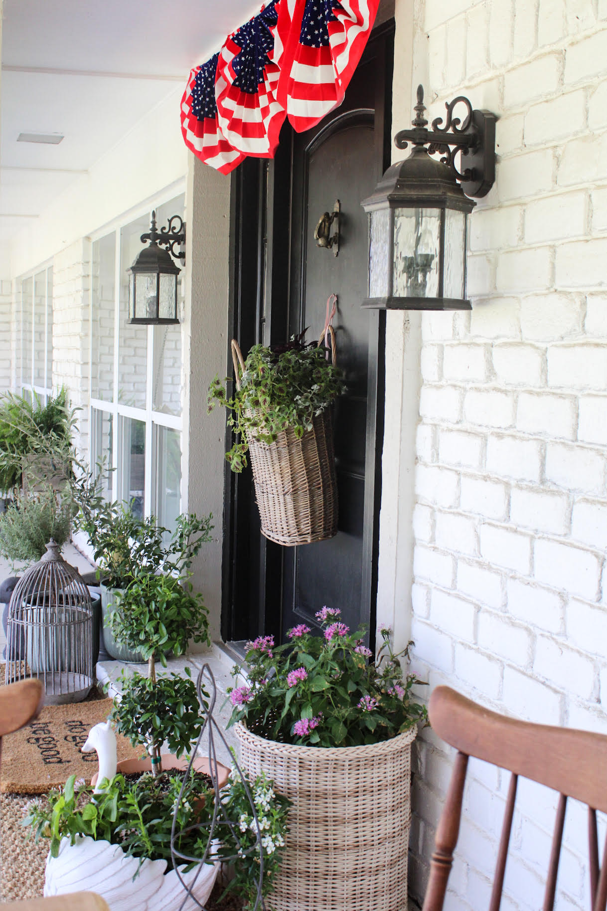 Summer Porch Decorating